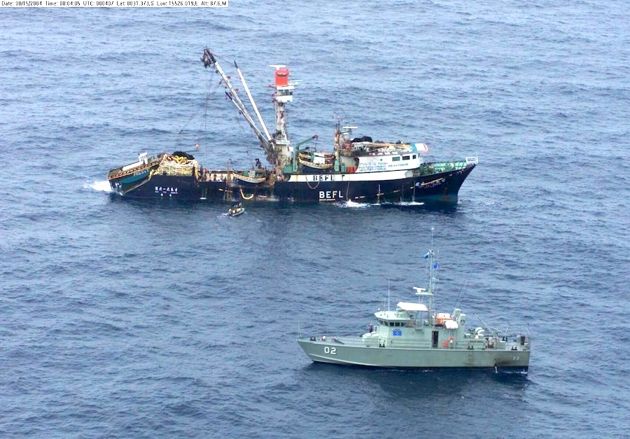 A patrol boat of Federated States of Micronesia during a boarding and inspection observation in 2004. Photo: FFA Media.