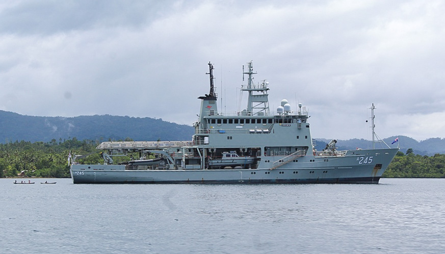 Australia survey vessel Leeuwin surveying Bina Harbour in November 2019. Photo: Wilson B. Saeni.